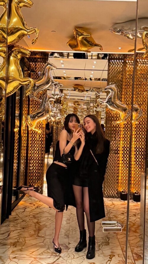 lalalalisa m 07012024 0001e4b97235b4ed6960