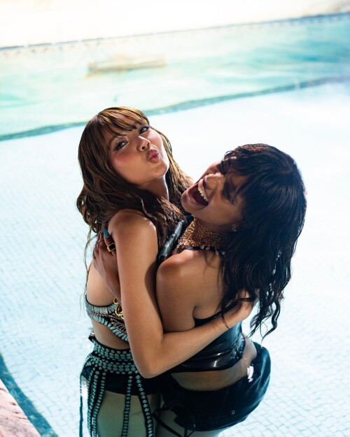 lalalalisa m photo DJ1uuK8tgRu 20250519 110513 499226389004fbe9030176a3c