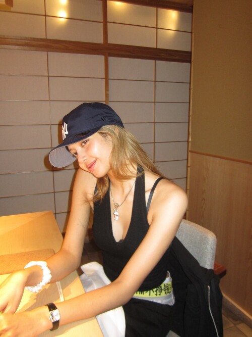 lalalalisa m photo DOLIY4REcR4 20250904 043908 540764963e0b66b82c966a72c