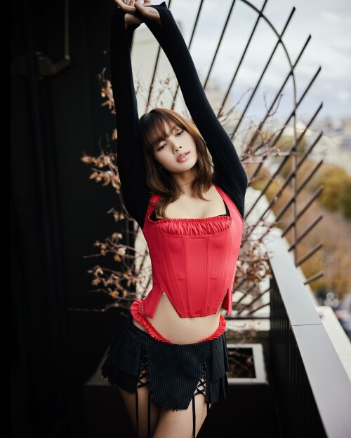 lalalalisa m 1728523517 3475429619367938482 801203321064d59d45aeb4e46d