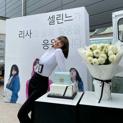 lalalalisa m hlen 20220910 060202 305968472 738315817268497 3243203371010606594 n