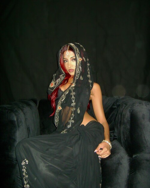 lararajj 2024 11 03T172105.000Z371e06f74413bf99