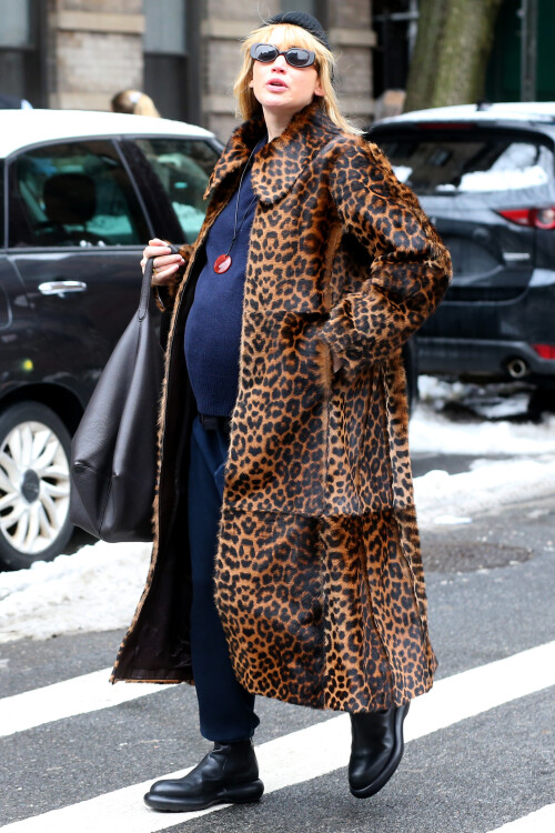 larenpreggoinnwt 12c479d210864d4f08