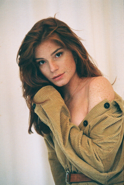 large 1687768857 5a8331699bbe8eaca24097e627f98731218b1a9ffab7daf9