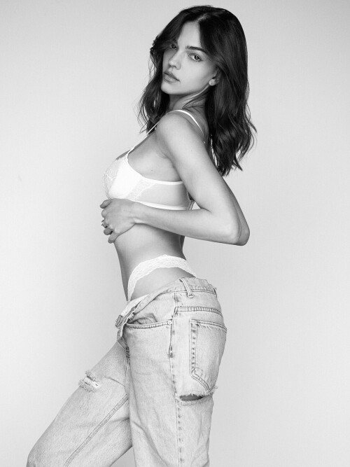 large 1724167409 5aae39cbc8abbab8346003b0e227c907ce37559a6382a68d