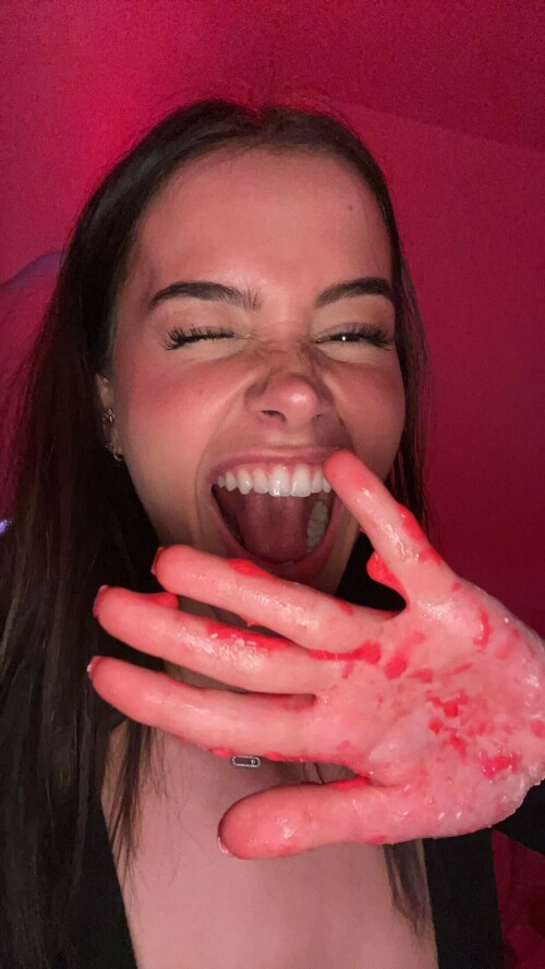 leaelui 2023 08 21T21 12 28f8a61d001e8bb452