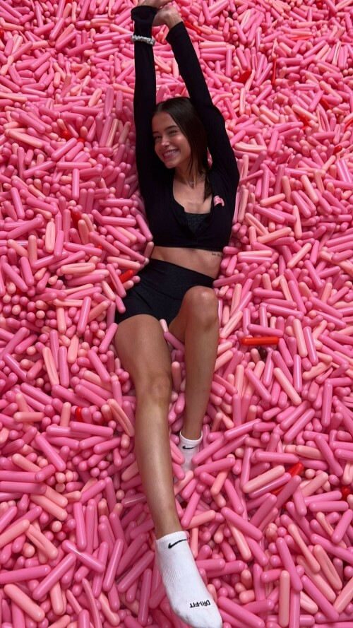 leaelui 2023 08 21T21 14 306535bc9b0b4e2361