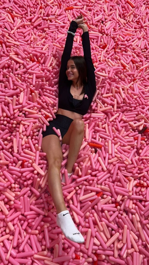 leaelui 2023 08 21T21 14 33c004611158cb26e4