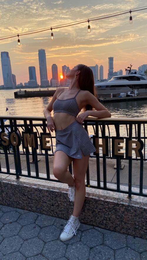 leaelui 2023 08 25T15 21 193994aeb4115cccd4