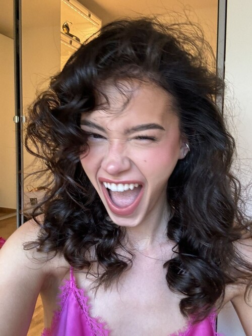 leaelui 2024 06 04T20 18 381a56b906fb8fe58f