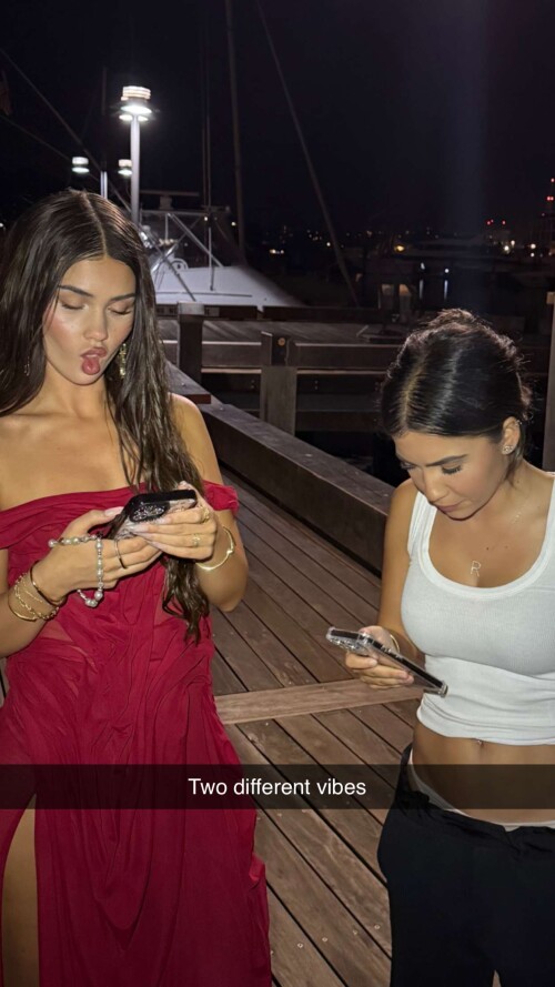 leahhalton RDownload68f5fa6894fc458d