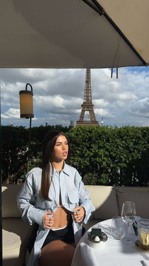 leahhalton RDownload70f8f570ea29f1d7