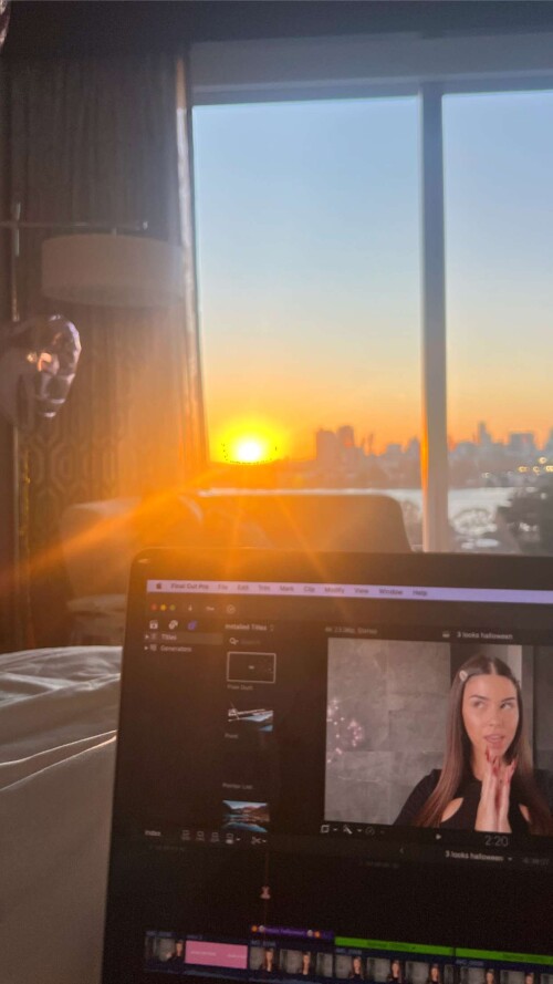 leahhalton RDownloada2f92a19b4329289