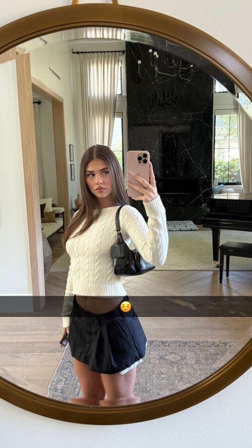 leahhalton RDownloadbe971bb02f3f4658