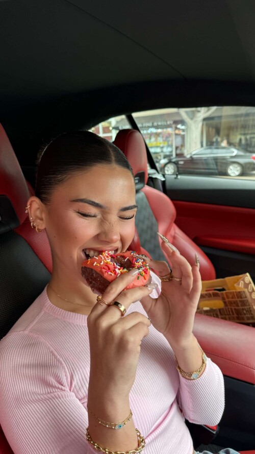 leahhalton RDownloade9ef5f77a3bc8cf5