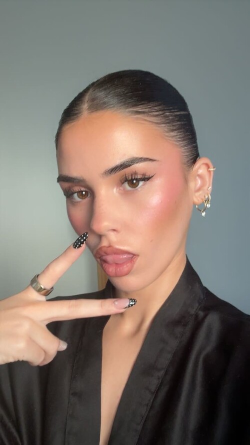 leahhalton 2025 07 06T06 15 005ecf10d5baa52270