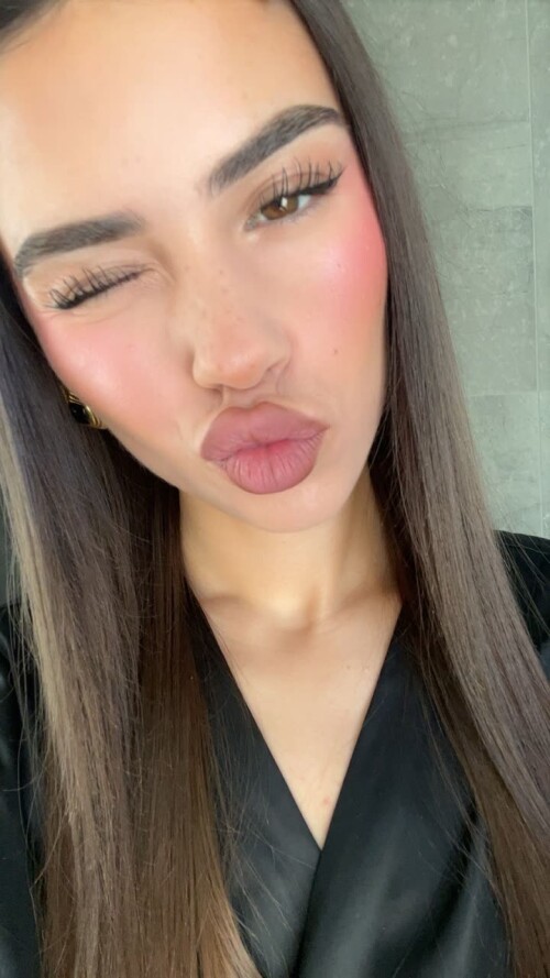 leahhalton 2025 07 07T03 20 188d7a97215c965040