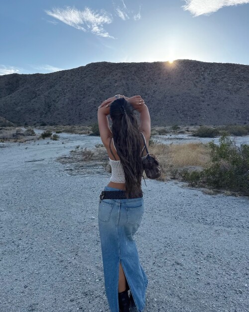 leahhalton photo DIVyLG2TAAU 20250412 044818 489921419d3f53de6cd431b43