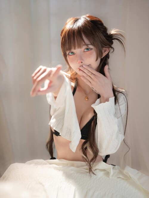 lejosette 20250427 5c6df5e561477e4bb