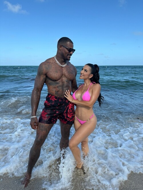lenatheplug New Jason Luv and I spent our anniversary at the beach playing a source 7146df64f048d284