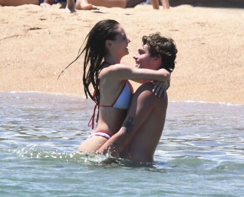 leni 35 d616dd3ef2fe95ec