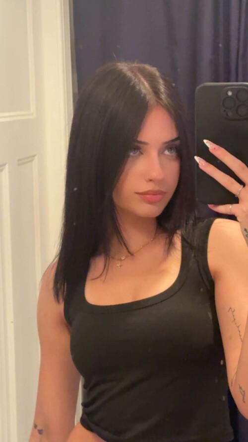 lew12001 2025 02 21T21 11 54cd7c745a371a592a