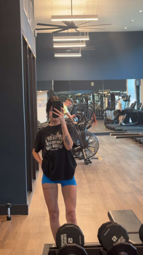 lew12001 2025 04 20T01 02 496cdfaaa062b03043