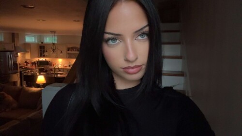 lew12001 2025 05 03T22 29 18e4f129f5596e5dbd