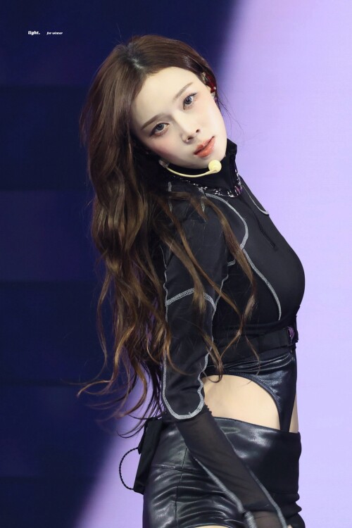 light. 1878628077129105573 2e7d42562941bb340