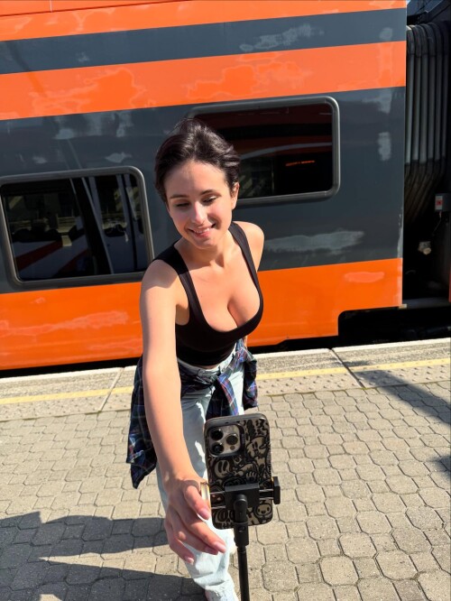 likaland_-20250802-0044aff05b40c513e15a