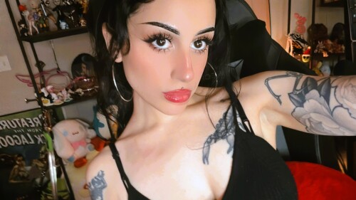 lil.batzzs2025 4 29 19.16.185 storyc2bf1d039debaddc