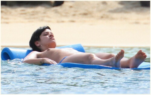 lily allen 29