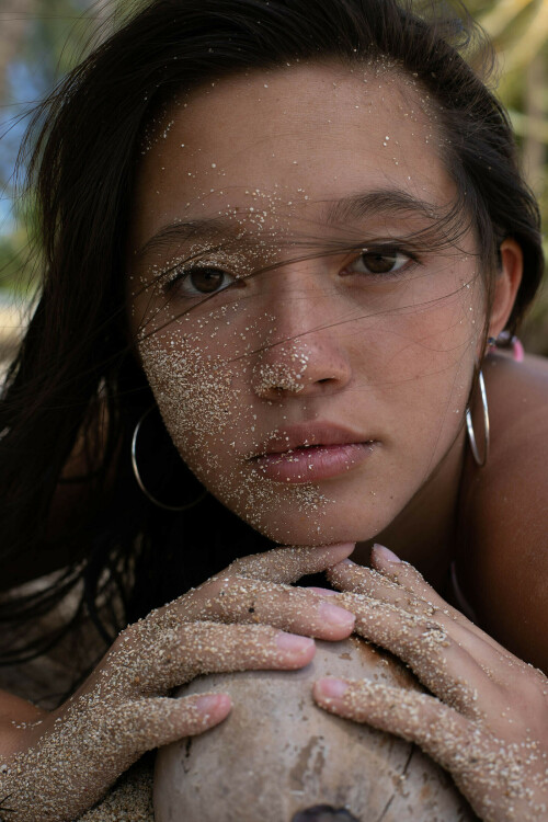 lily chee mikoh by amber mozo a 12bfd30b1c9bcebaa3dc5d56516689eb xxlarge