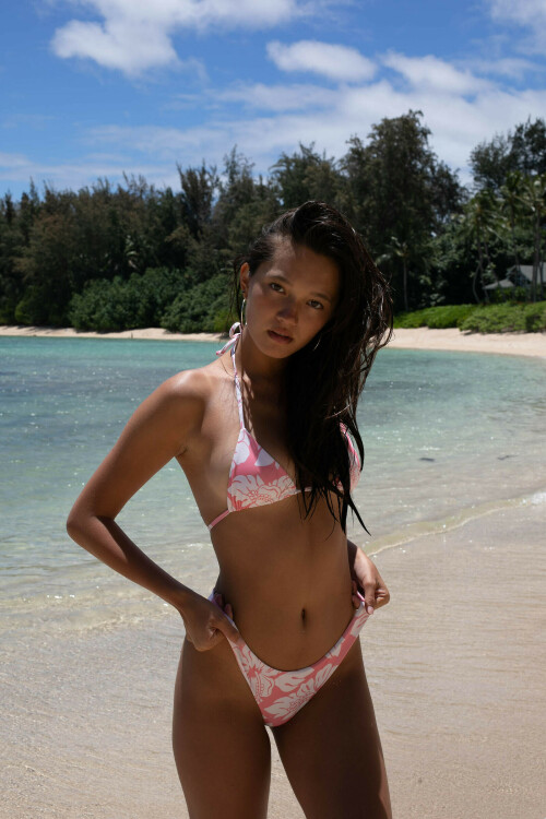 lily chee mikoh by amber mozo a 2a3820372440acd701e2bc3d305d2613 xxlarge