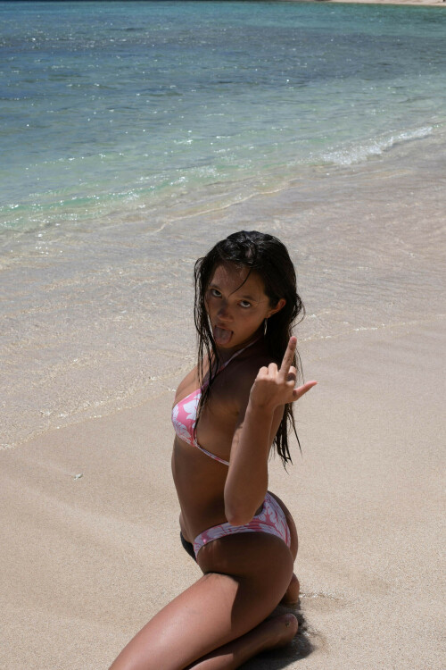 lily chee mikoh by amber mozo a 386c3750c14a168826d87cca64c15bdf xxlarge