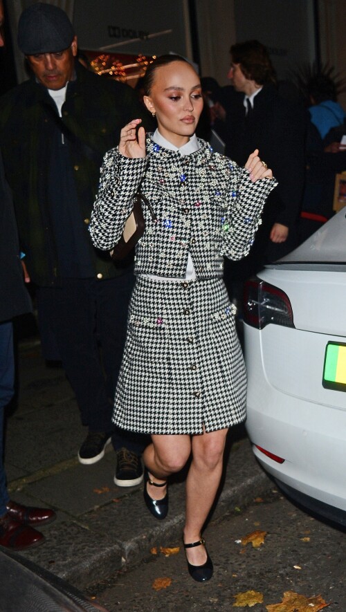 lily3de05a1a0bea9269a