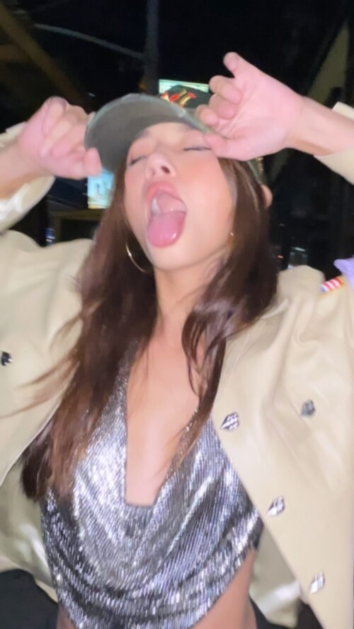 lilychee 17022022 00024a50a2a5a973e0cf