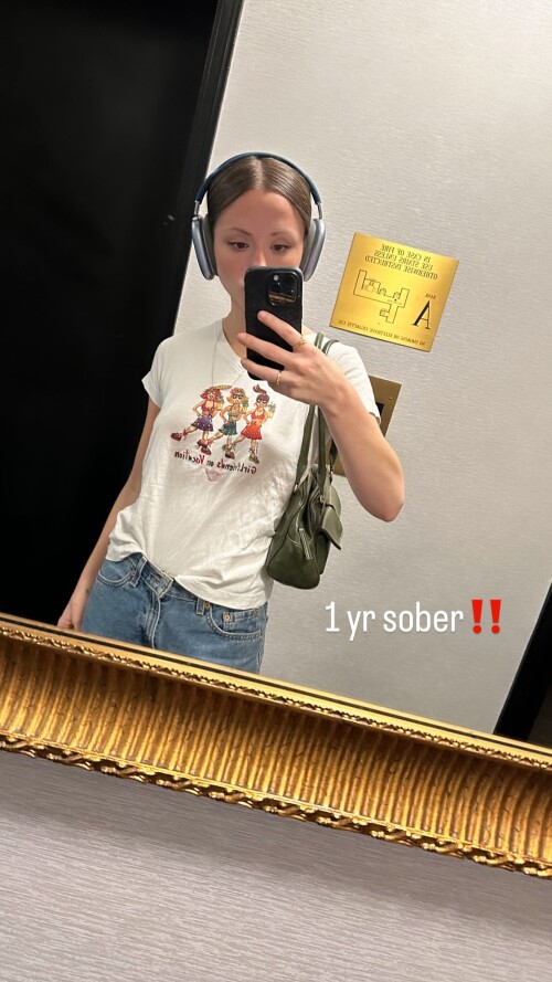 lilyf0a6e143f811f3db