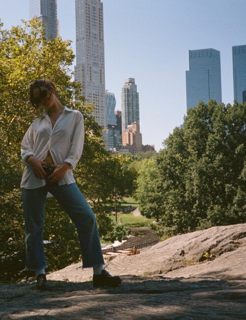 lilyjamesofficial 1759690842 3736880090677508621 141562135812594b0d5acd046b