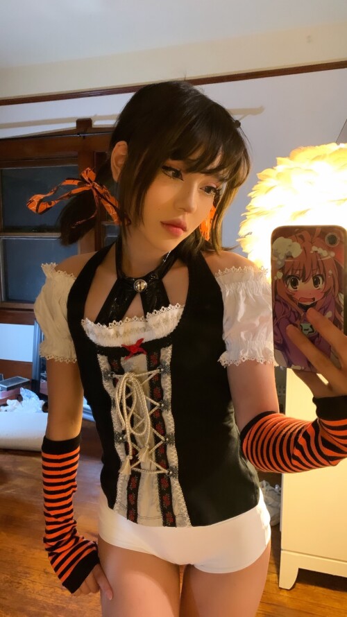 linaboobie 1760436004572541188 028d33339c92d35d49