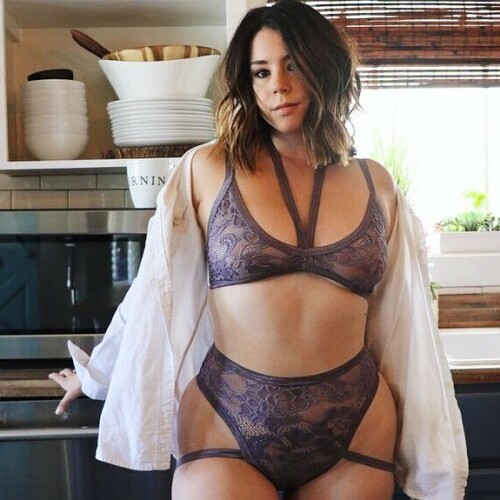 lingerie 2018 41361242 339092913326805 4054358472839685800 n
