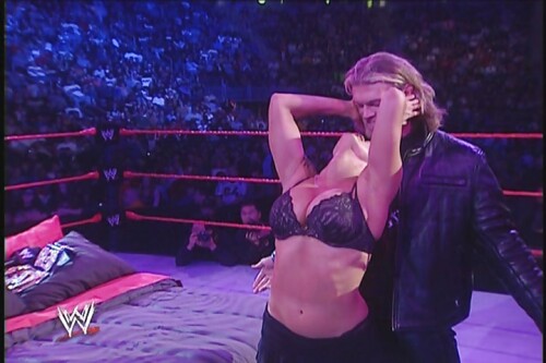 lita4855f33f95a928cb21f