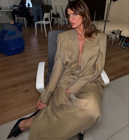 littlecrumb__1737472466_3550498843013933113_1787362348a41d4aae4385a39