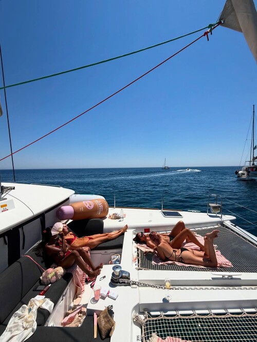 livefitelle_1753648362_3686192091793404735_5798089381e9ed3707d7a28070