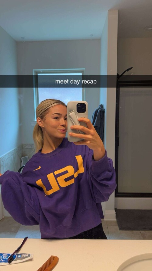 livvy gymnast RDownload55c0da96a71d844d