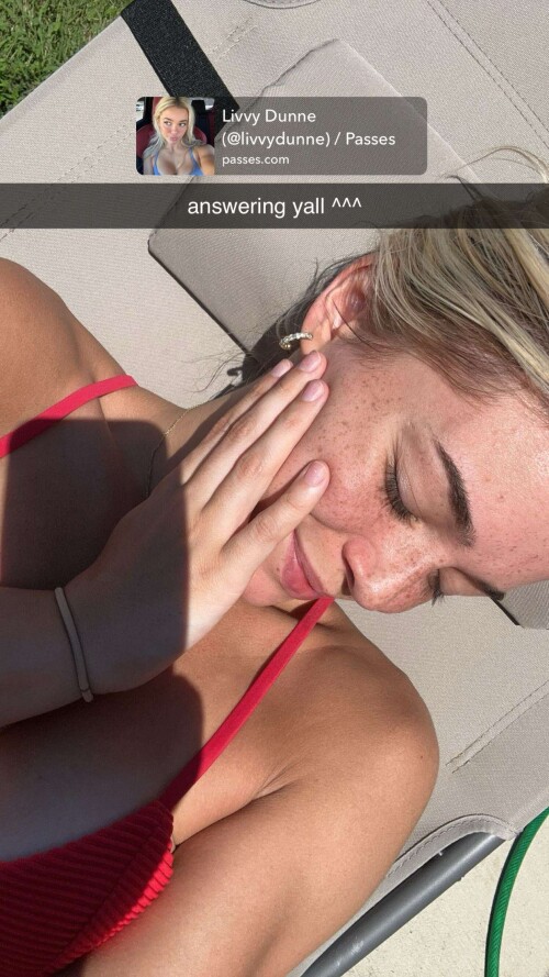 livvy gymnast RDownload5c622e68b1cdb98e