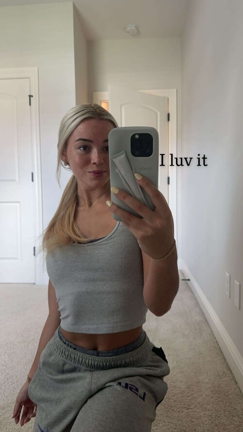 livvy gymnast RDownloadc54ffc2002f913c0