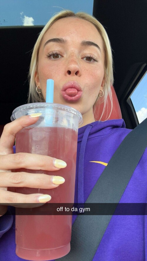 livvy gymnast RDownloade71b4a9cd309b102