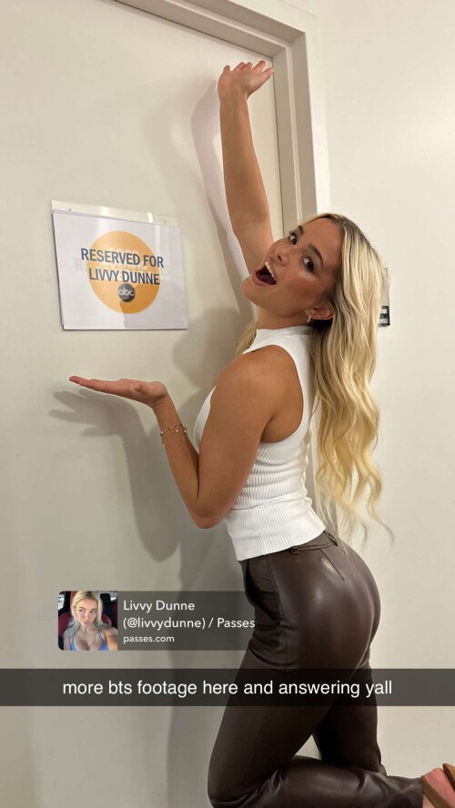 livvy gymnast RDownloadebbb730de1f20a3f