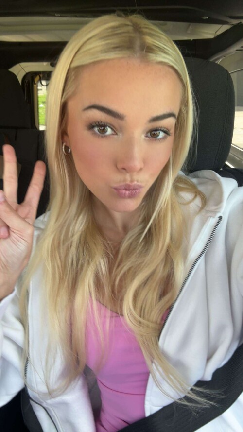 livvy gymnast 2025 04 30T16 44 059647beb7b28792c0